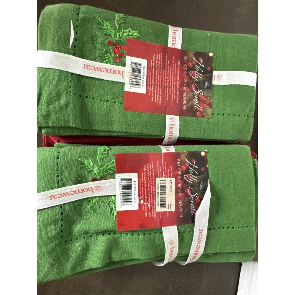 Homewear Holly Scroll 18
